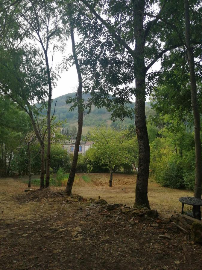 Location De Vacances A Neylis Avec Vue Sur Les Forets Et Les Champs Carla-de-Roquefort Екстер'єр фото